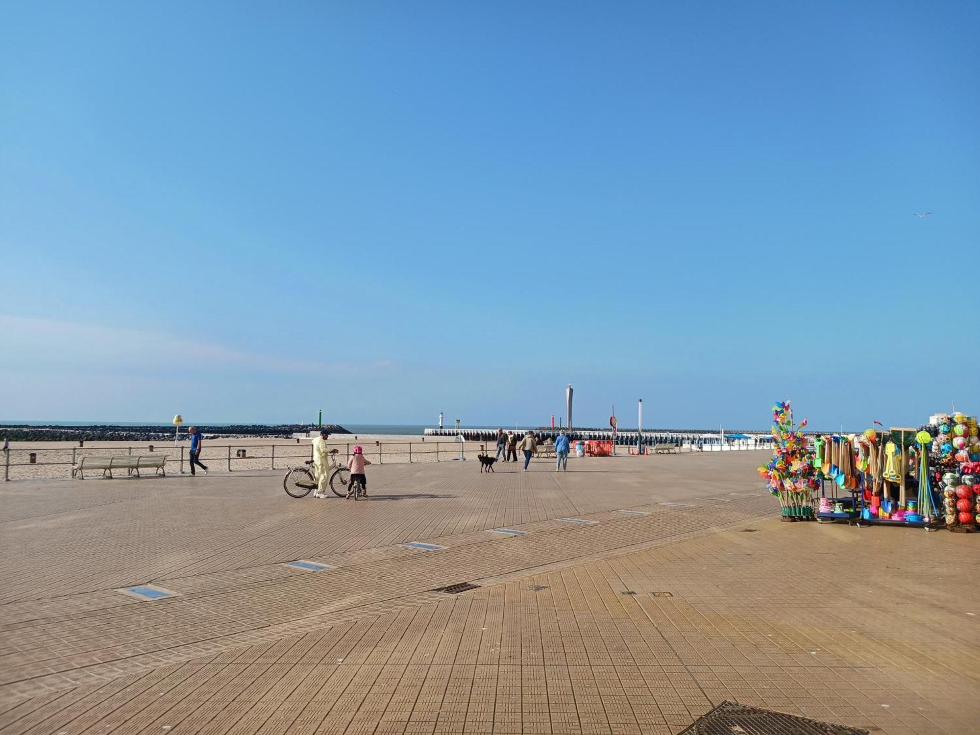Appartement Hert Vlakbij Zee